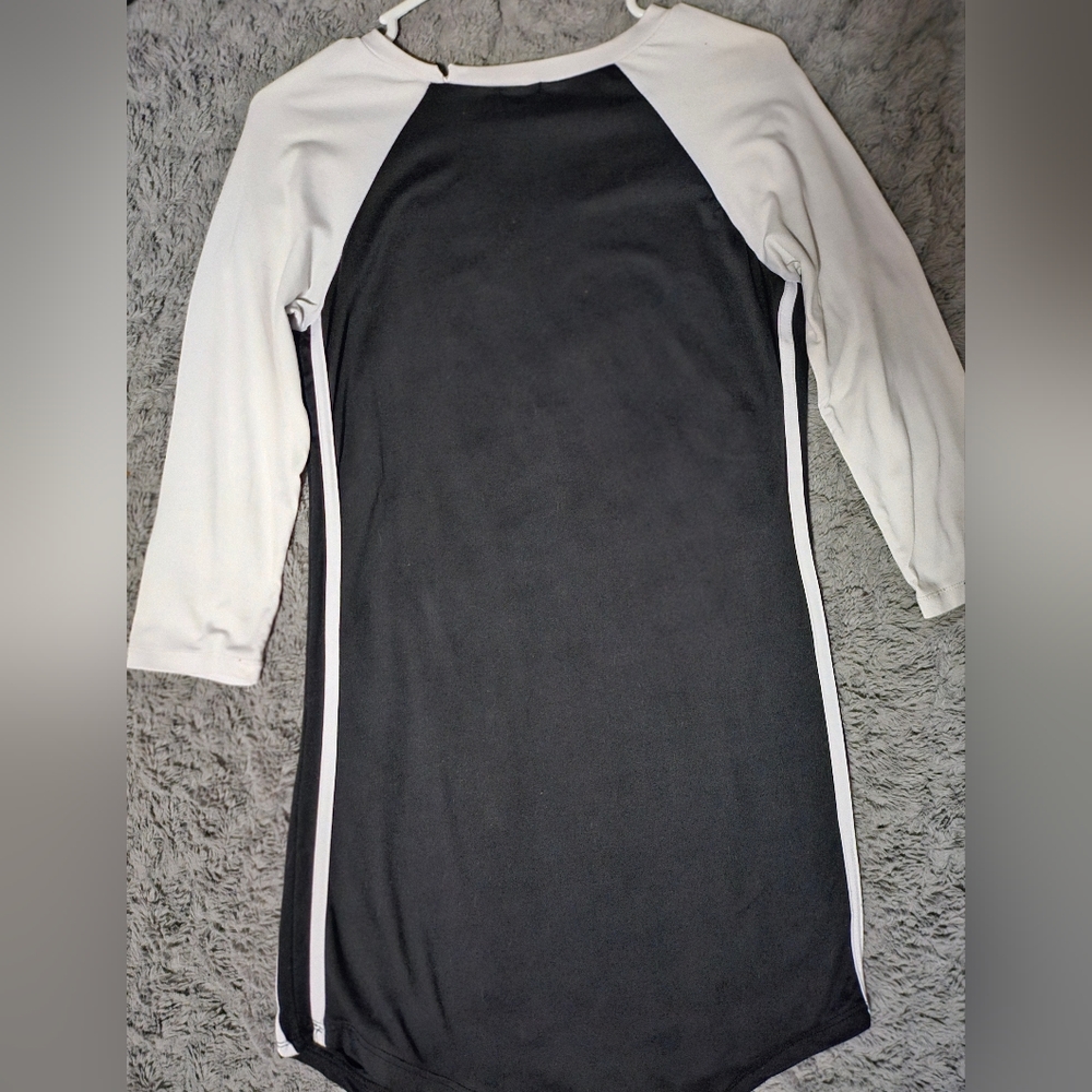 Summer dress - Picture 3 of 5